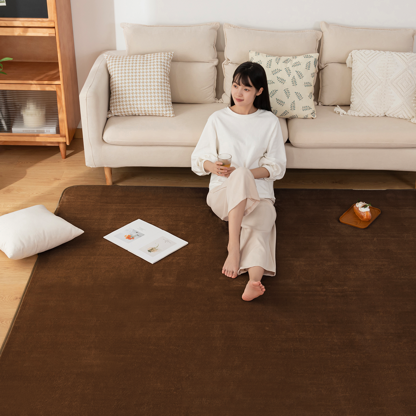 Softime カーペット ラグ ラグマット 185×185cm（約2畳）絨毯 滑り止め付 ラグカーペット 軽量設計 洗える 地毯 抗菌 防臭 防ダニ フランネルラグ オールシーズン 床暖房 ホットカーペット対応 無地・アイボリー